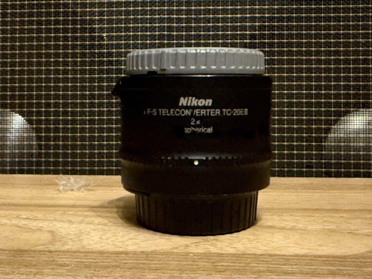 300mm f2.8レンズを買い替えた理由〜冬のフィールドで機材に求めるもの