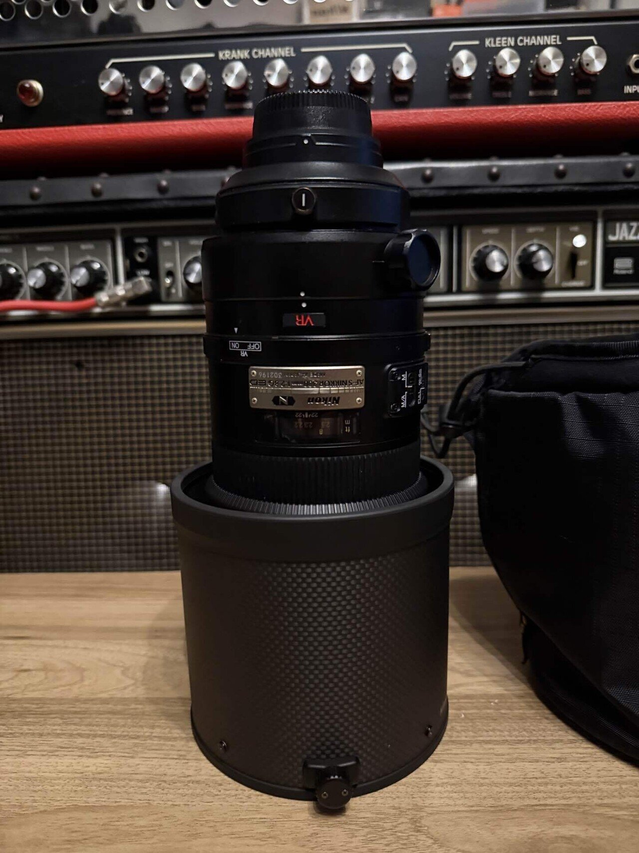 300mm f2.8レンズを買い替えた理由〜冬のフィールドで機材に求めるもの