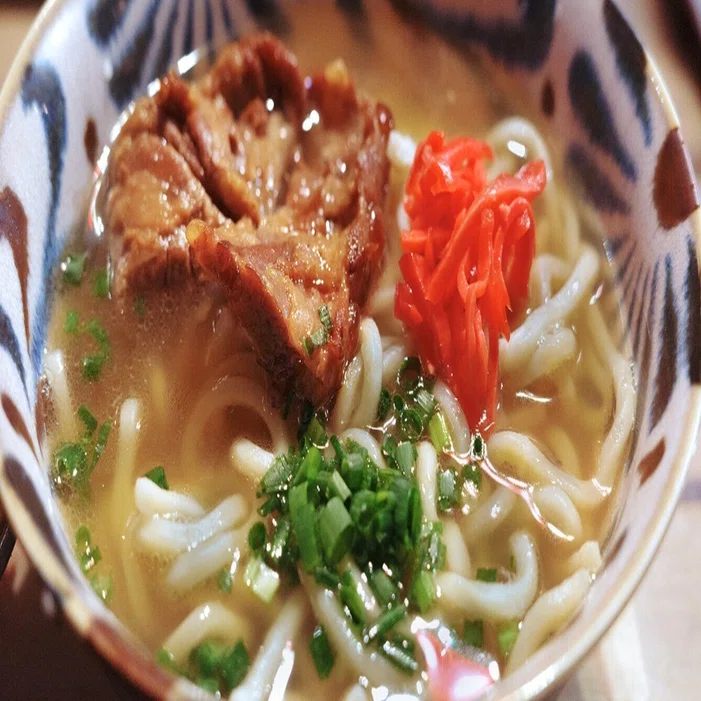 西八王子の駅から20分。それでも食べたかった沖縄そば｜ポメちゃん