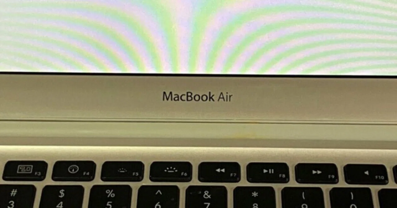初代MacBook Airをジャンク箱からサルベージ|やぴ 初代MacBook Airをジャンク箱からサルベージ|やぴ