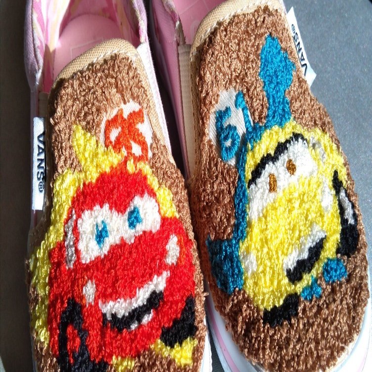 1 パンチングニードルから刺繍へ｜こんぺいとう