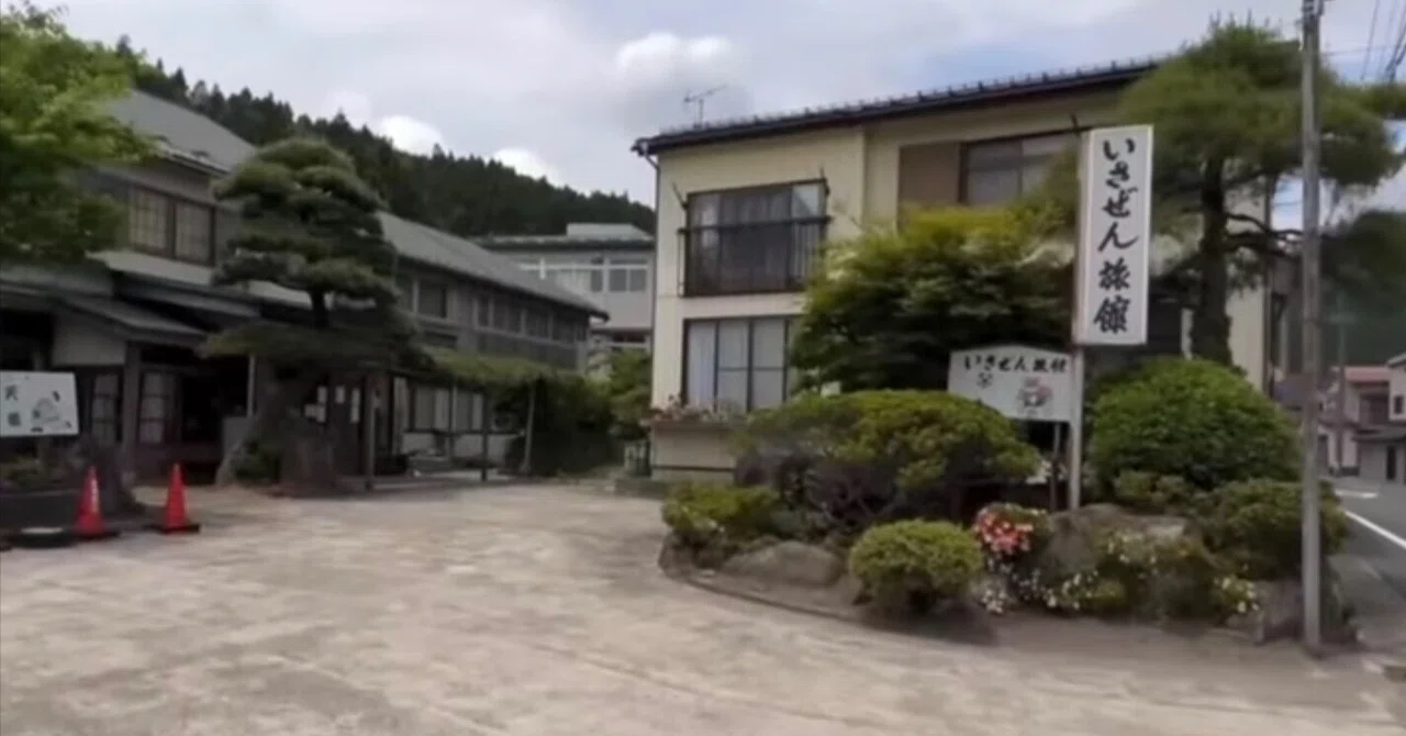 A Mixed-Gender Bath Inn in Miyagi's Higashi-Naruko Onsen and a Slightly ...