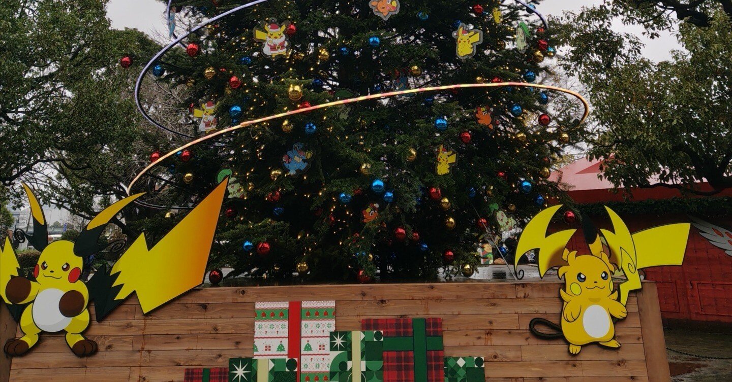 赤レンガ倉庫のポケモンツリーを見てきた！｜しらうめねず