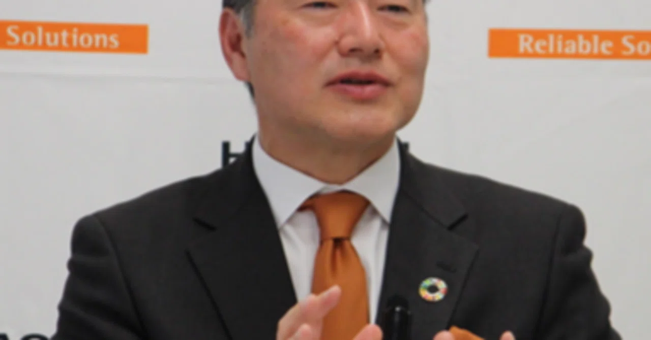 日立建機の先崎社長が年末会見、新社名「LANDCROS」への移行、鉱山機械
