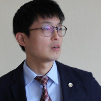 弁護士 冨増四季