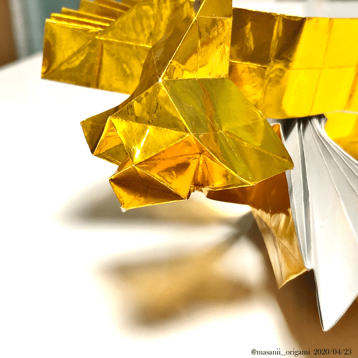 tam　折り紙　黄金の昇り龍 折り紙 黄金の昇り龍(ORIGAMI/GOLDEN RISING DRAGON) - メルカリ