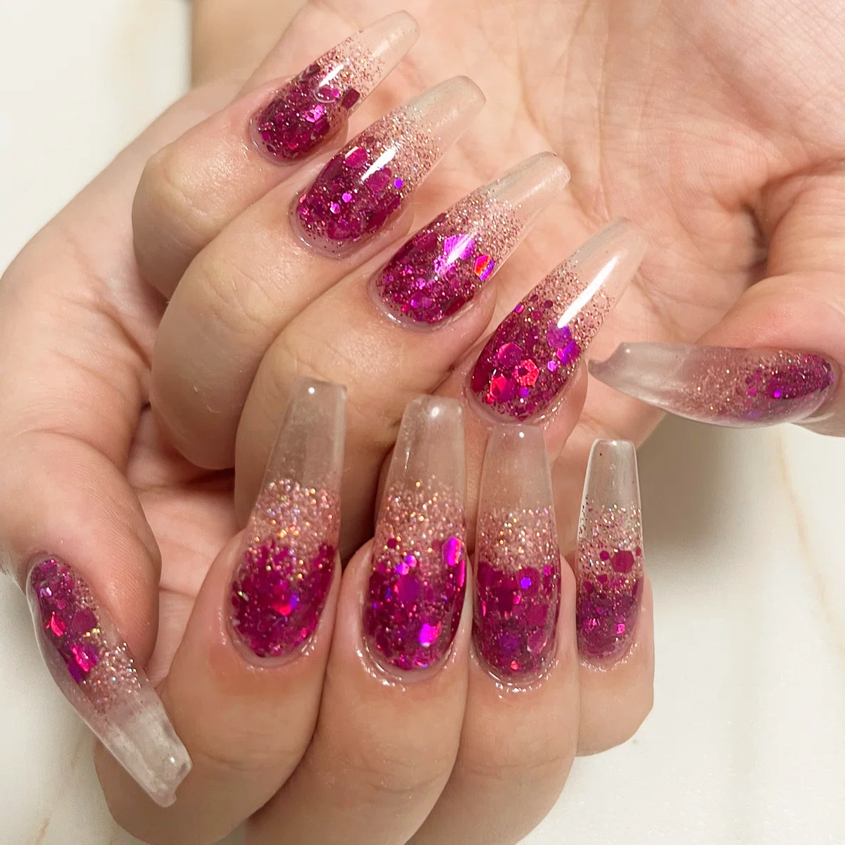 ワンカラー🩵🩷アクリルスカルプネイル💅✨｜cheri0315nail