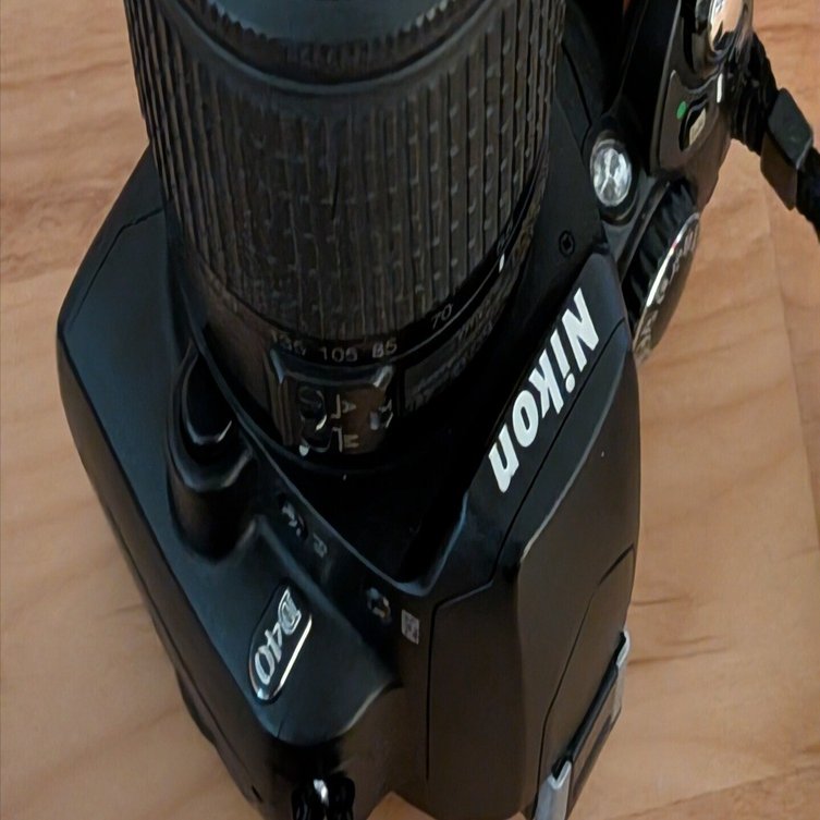 再びNikon D40 を手にして、この機能的なカメラに強く惹かれました