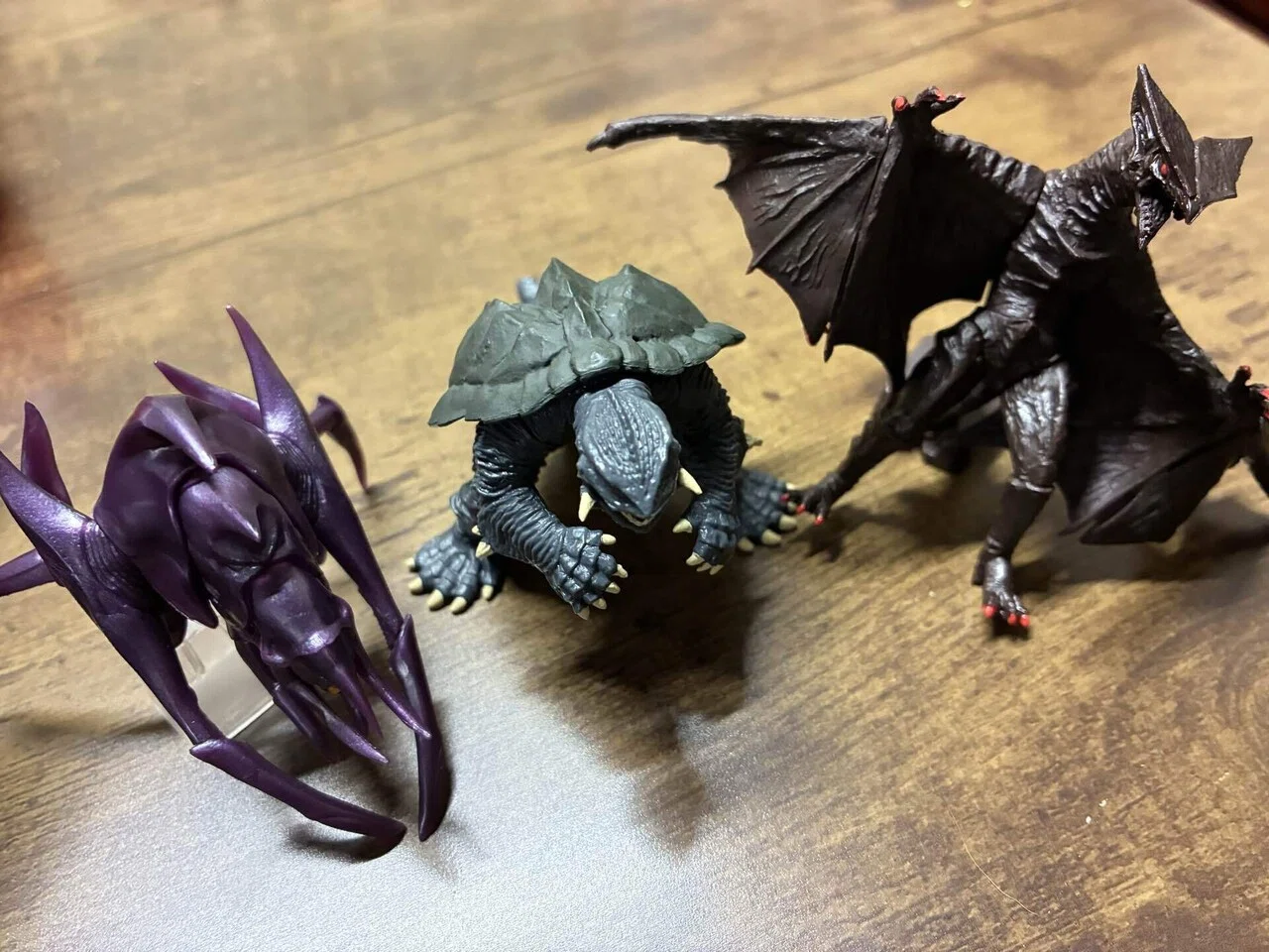 ガシャポン】HGガメラ 壱・弐回してきました🐢｜へろ