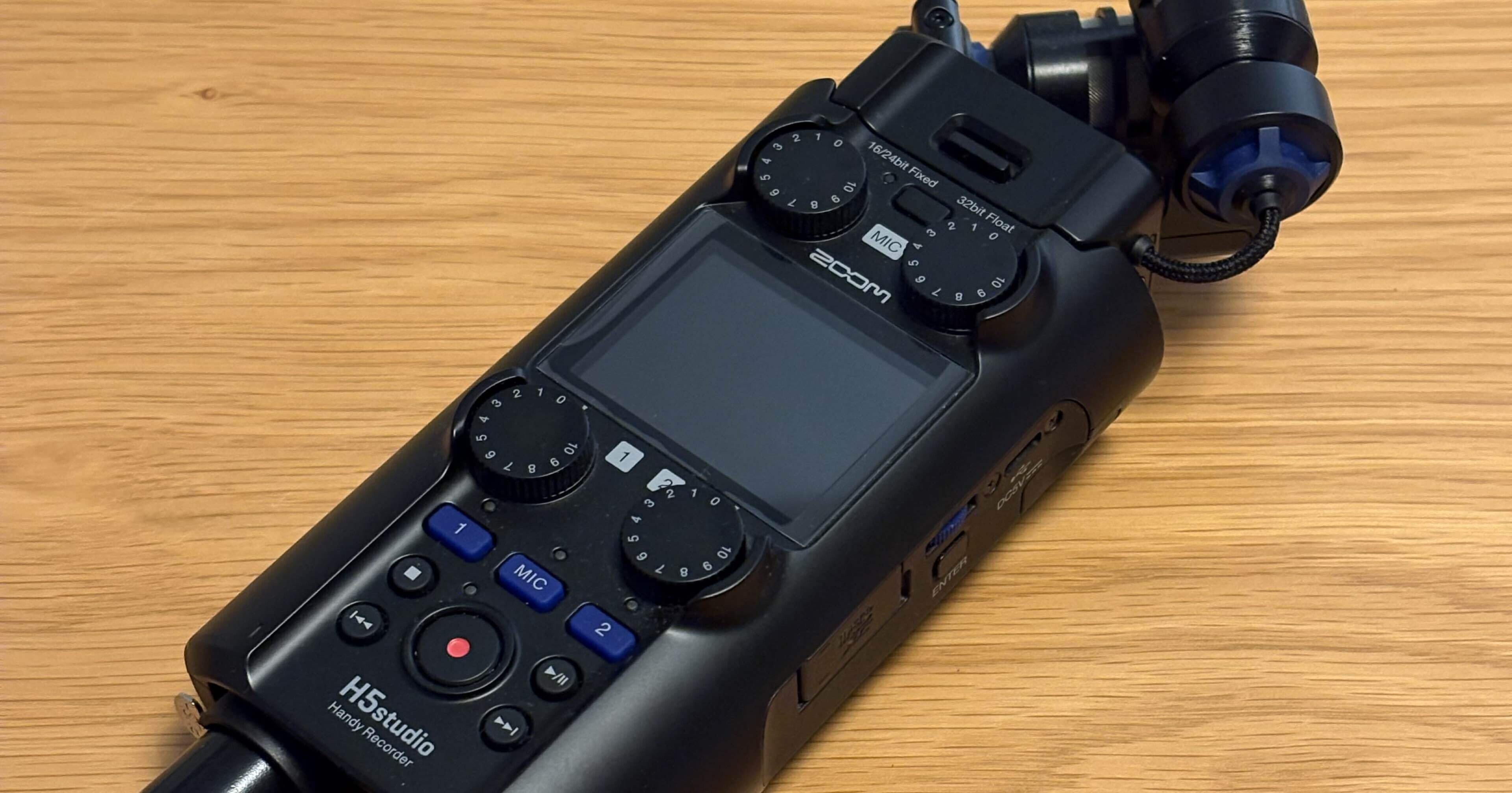 Zoom H5studio｜くも/超内向型のリモートワーク