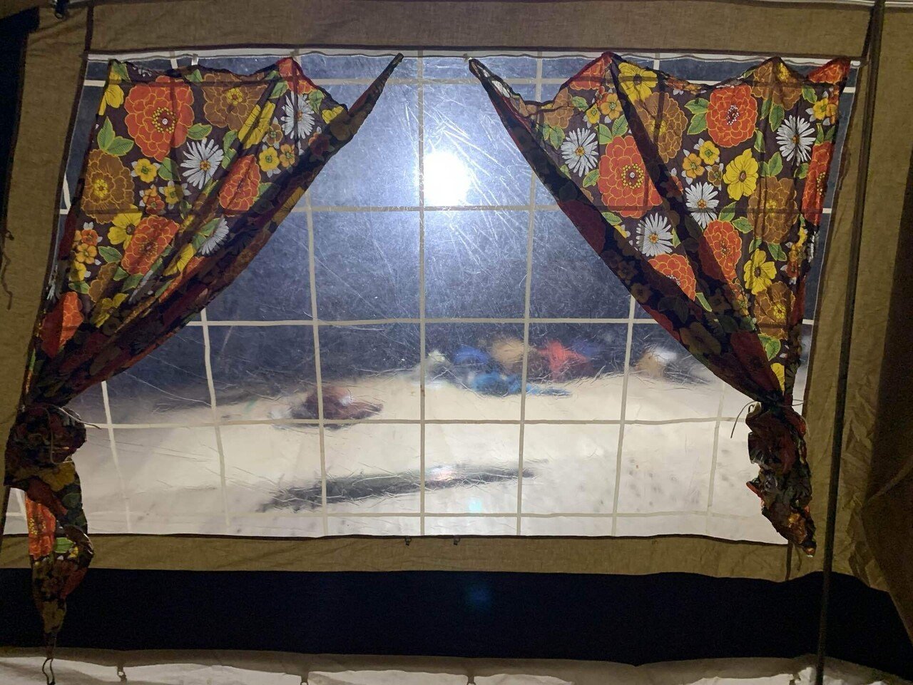 パジャマムーンのレトロテント探訪【1978年】CABANON Nadia N406