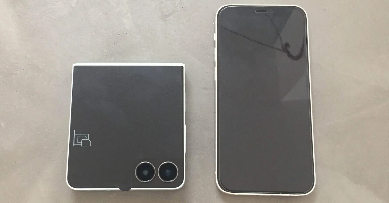 iPhone Galaxy まとめ Galaxy開封していく！iphone12miniとのサイズ比較など | Galaxy Z