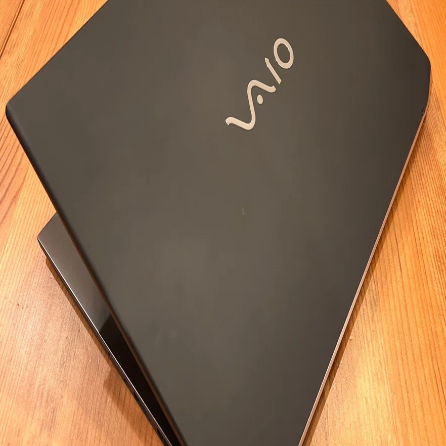 結局、VAIOに戻ってきた。8か月使って確信した“相棒PC”の話｜チボバル