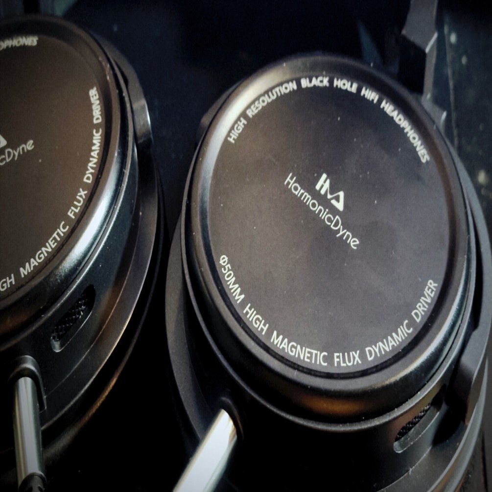 HarmonicDyne Black Hole のレビュー的な感想文｜さとうたくや/n-s-lab