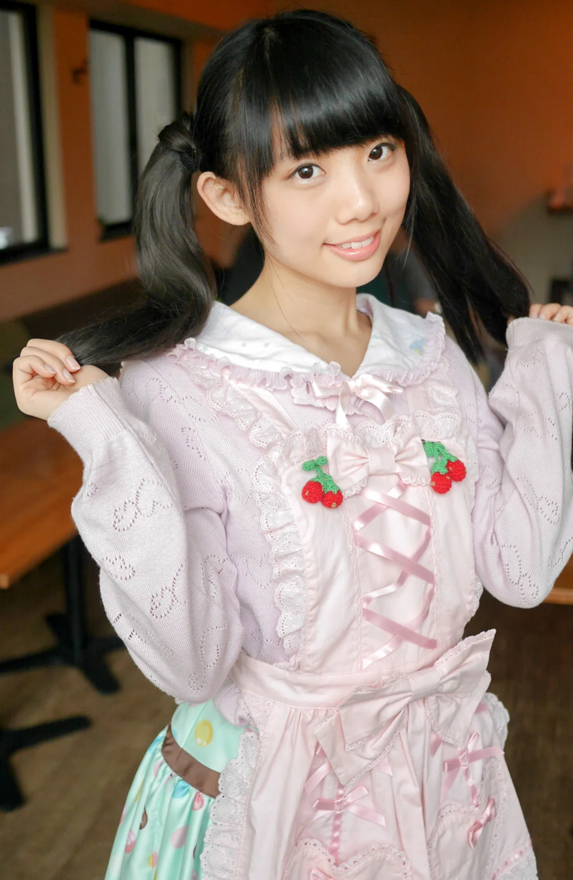 ツインテール美人 谷口マサト Note