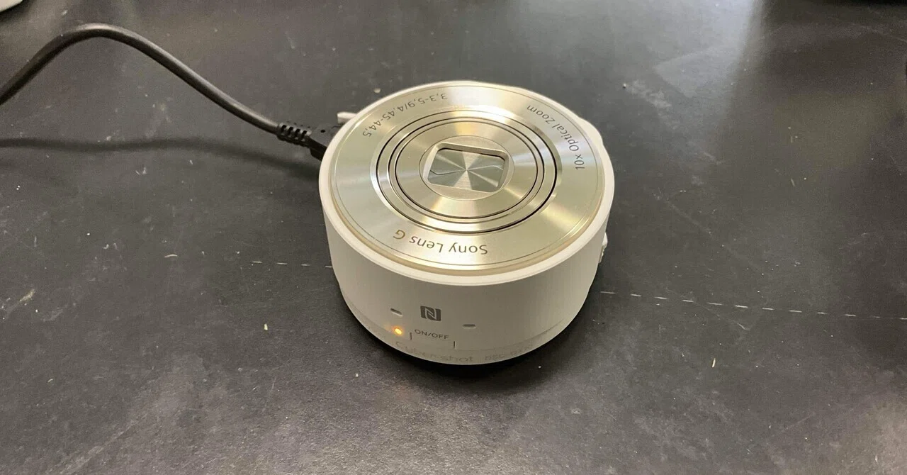 【MagSafe対応】SONY DSC-QX10 ホワイト レンズスタイルカメラ 今更感が強いですがレンズスタイルカメラ DSC-QX10を購入しました
