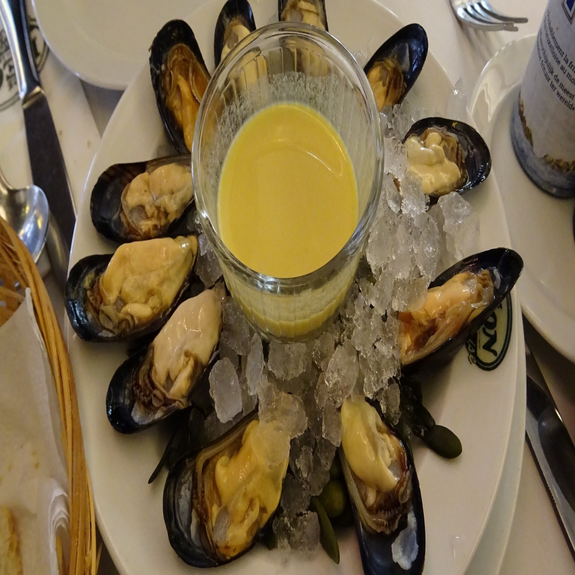 生ムール貝 有名ベルギー料理 の素材を楽しむ贅沢な秋 Shuko Takeda Shukoの世界グルメ紀行 Note