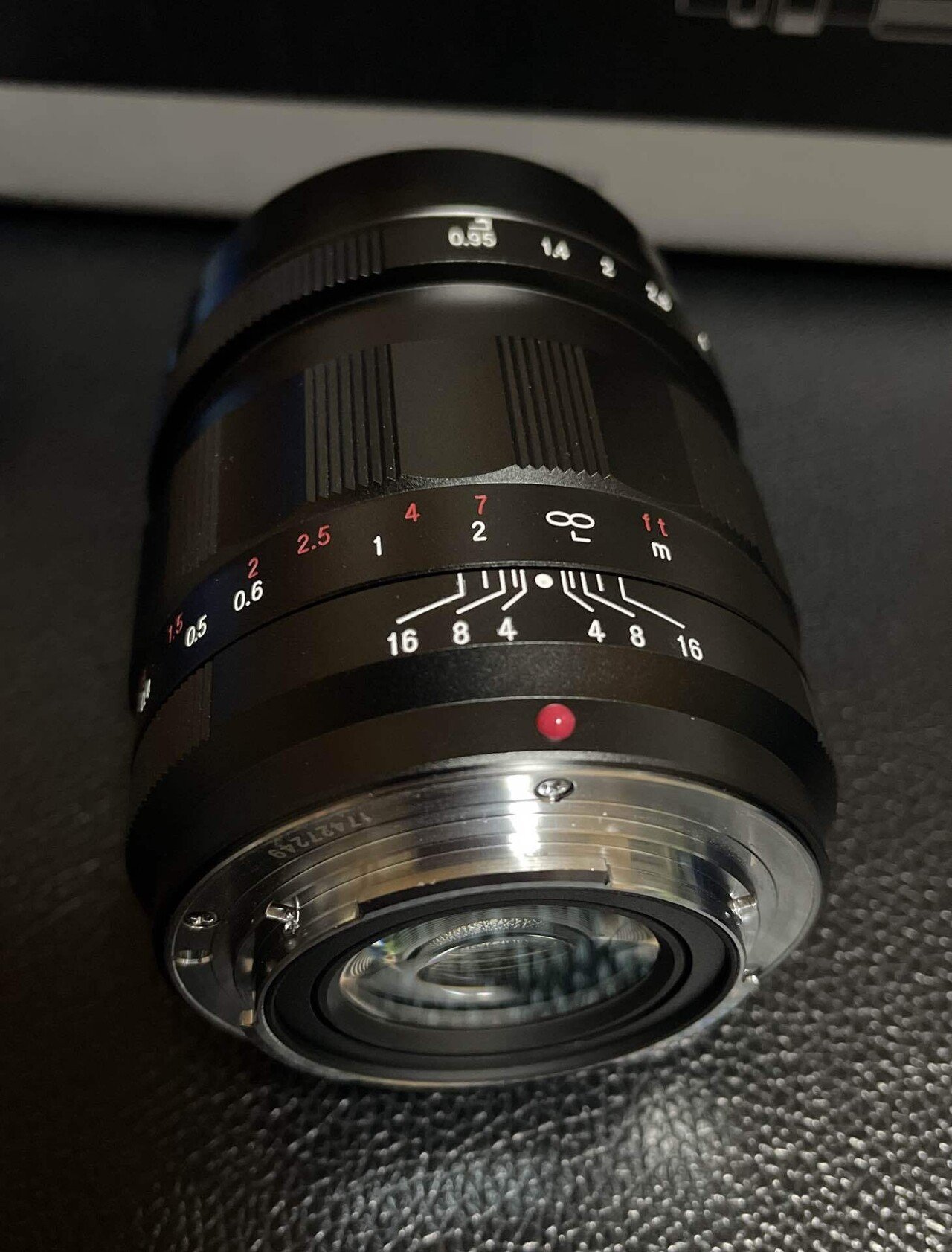 のんのん　OM OM-3に捧げるMFレンズ〜Voigtlander NOKTON25mm F0.95 Type II〜｜社畜