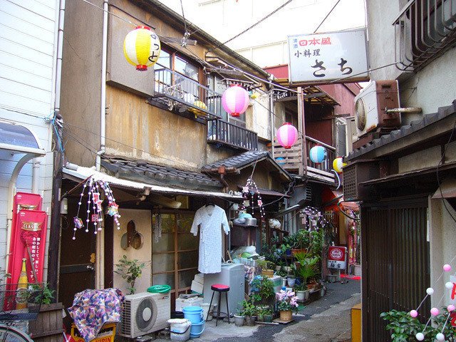 失われた風景（1） 池袋「人世横丁」｜酒の穴