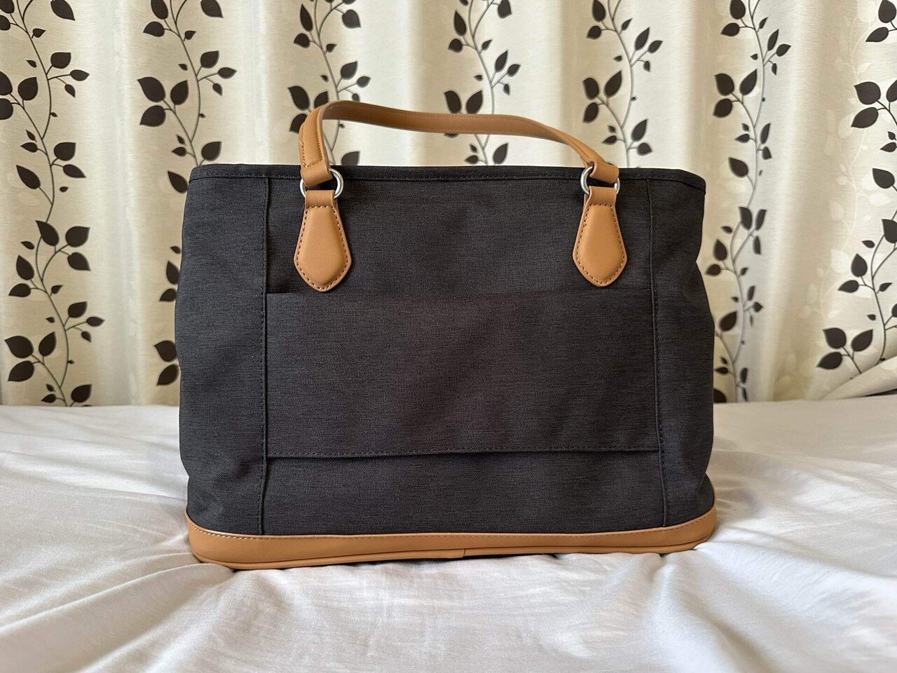 NORDACE ノルディス　sienapro トートバッグ　メディオ Nordace - Siena Proトートバッグ・メディオ