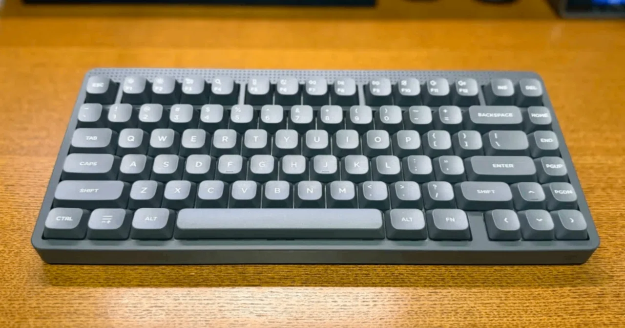 ブログ】外でも家でも妥協なし。万能型キーボード『NuPhy Node75