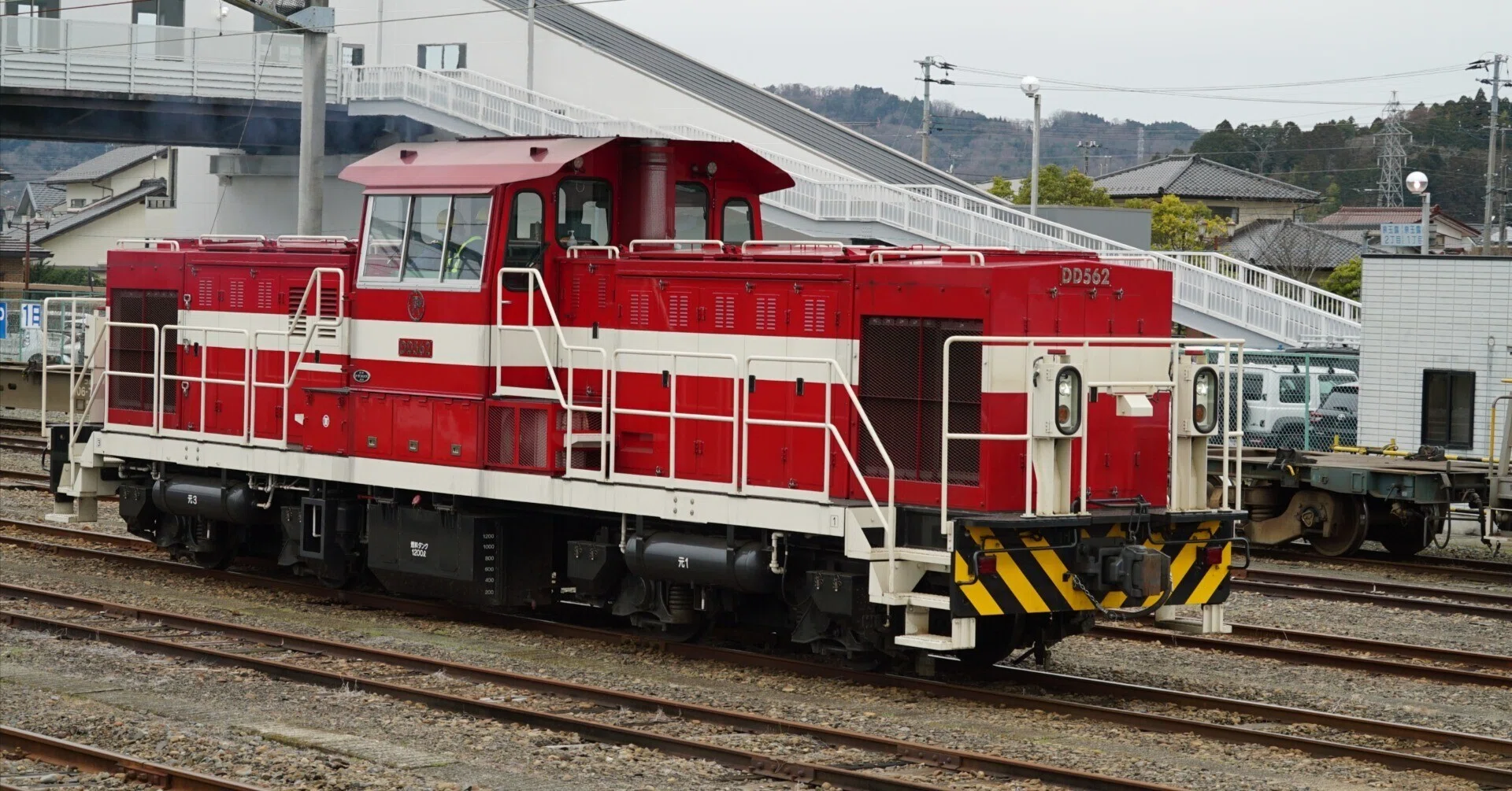 コミケ107で新潟トランシスについての薄い本(フルカラー94p)を出します