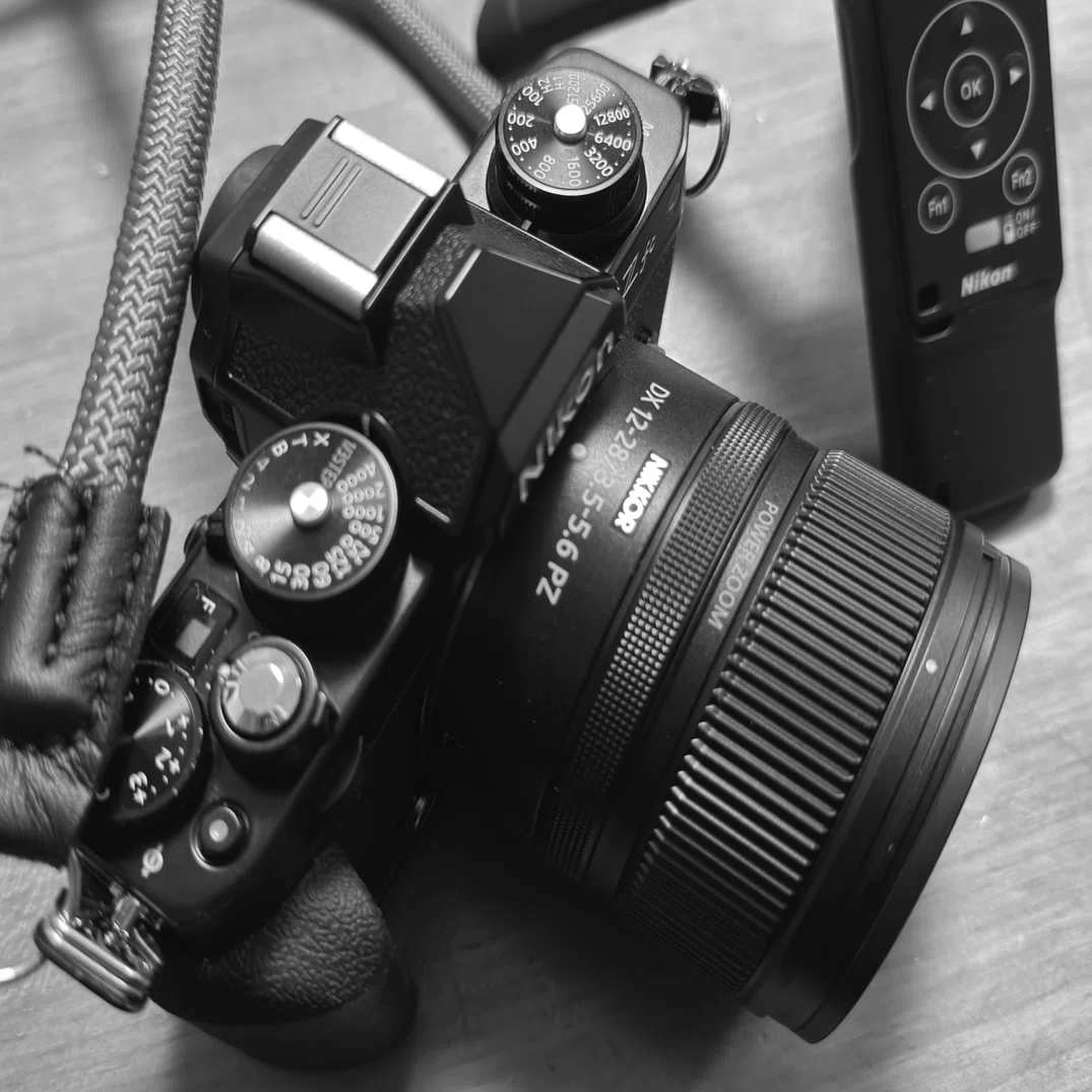 Nikon】初パワーズームレンズ ズーミング速度設定で 戸惑う｜Swan High