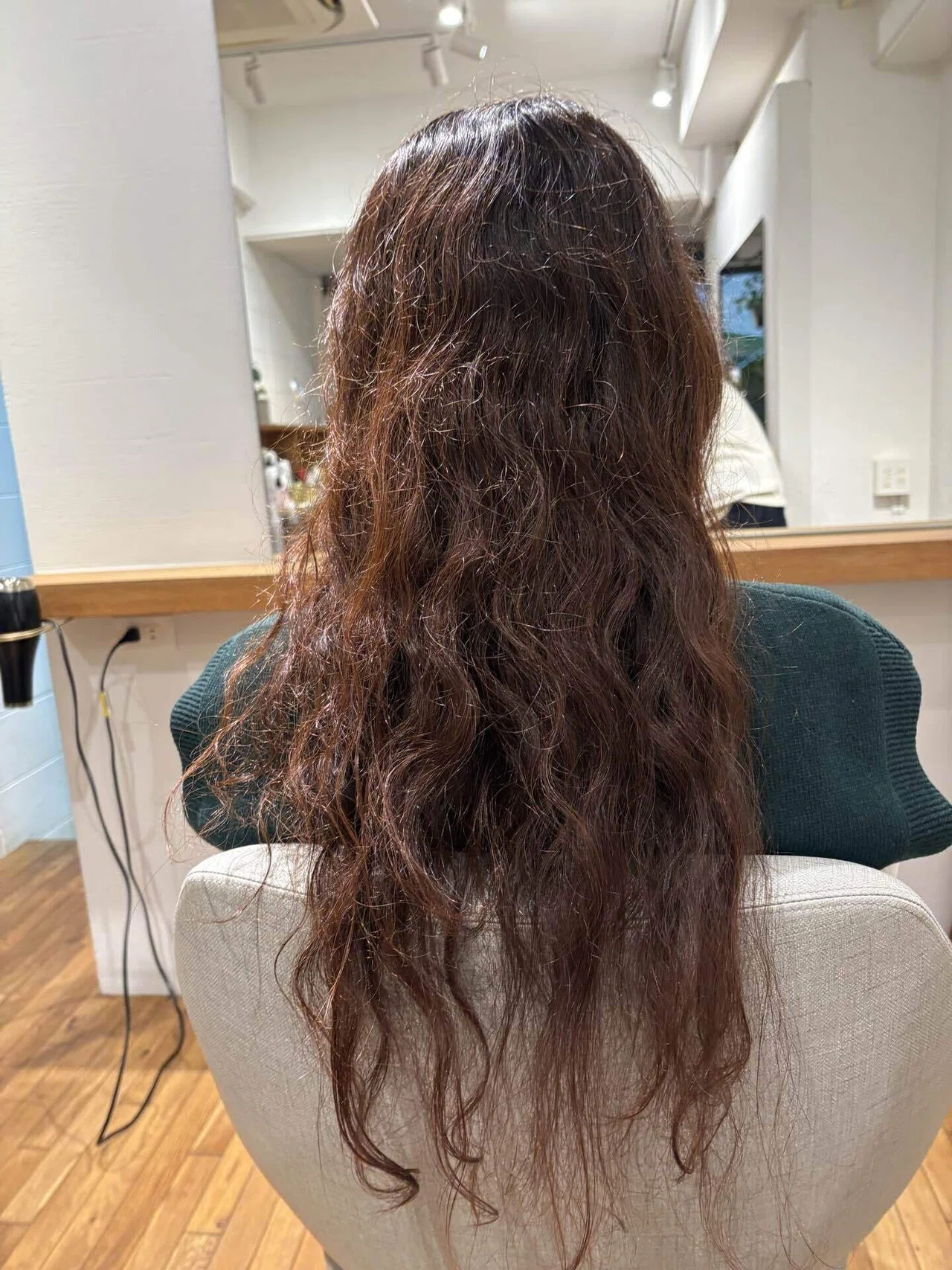 BOOK】31cm 〜ヘアドネーションの今を伝え、未来につなぐ〜｜ホンの