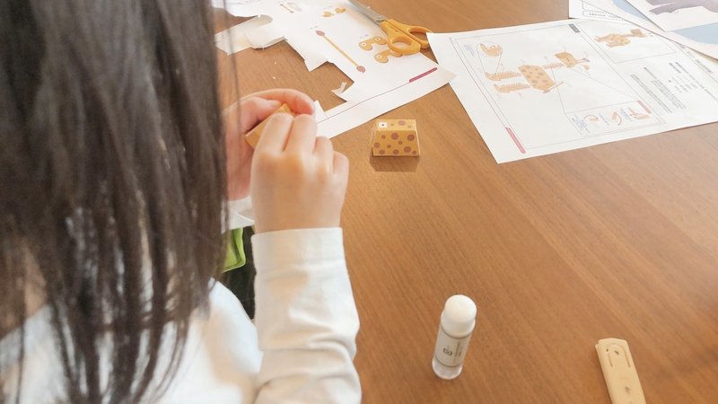小学生のおうち遊びにペーパークラフトがいい あいいろ 育休中の4児ママ Note 小学生のおうち遊びにペーパークラフトがいい あいいろ 育休中の4児ママ Note