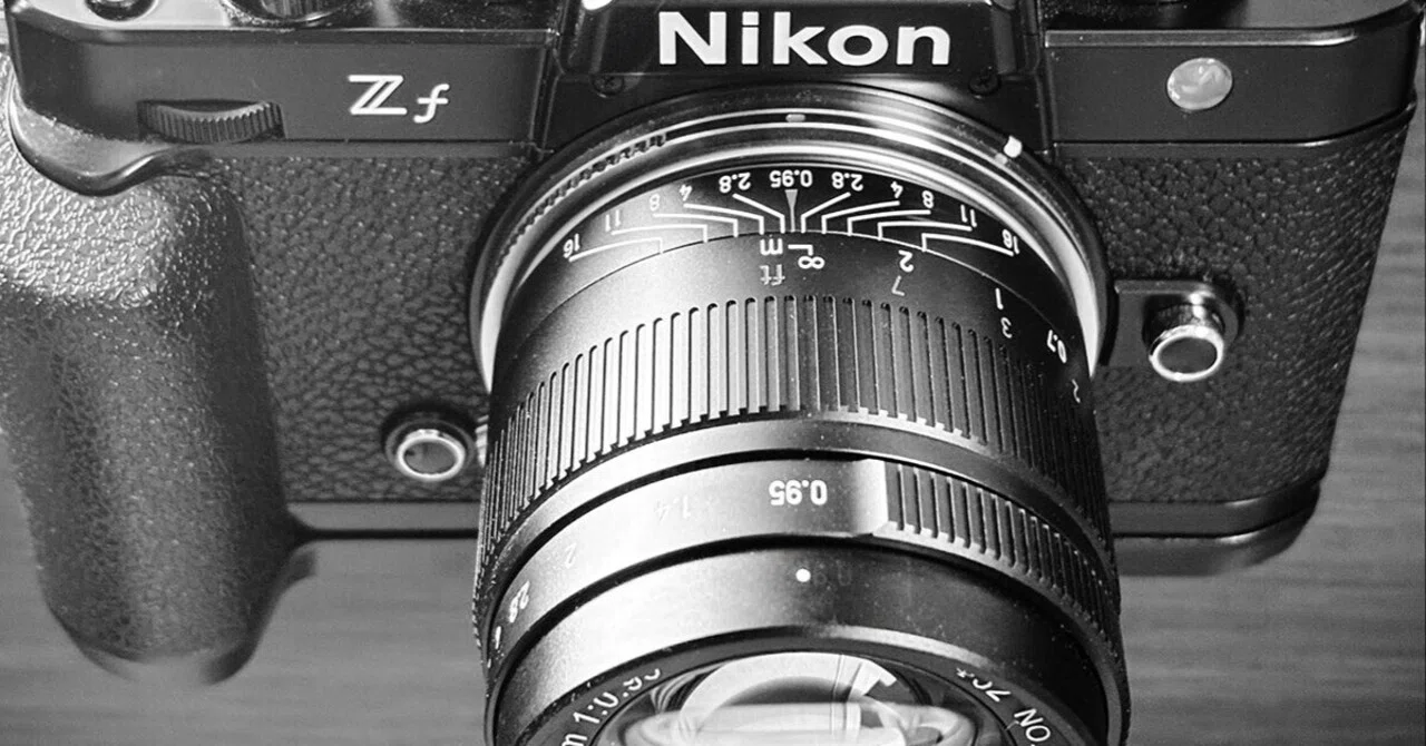 APS-C用レンズをフルサイズで使う | Z f + 7Artisans 35mm F0.95