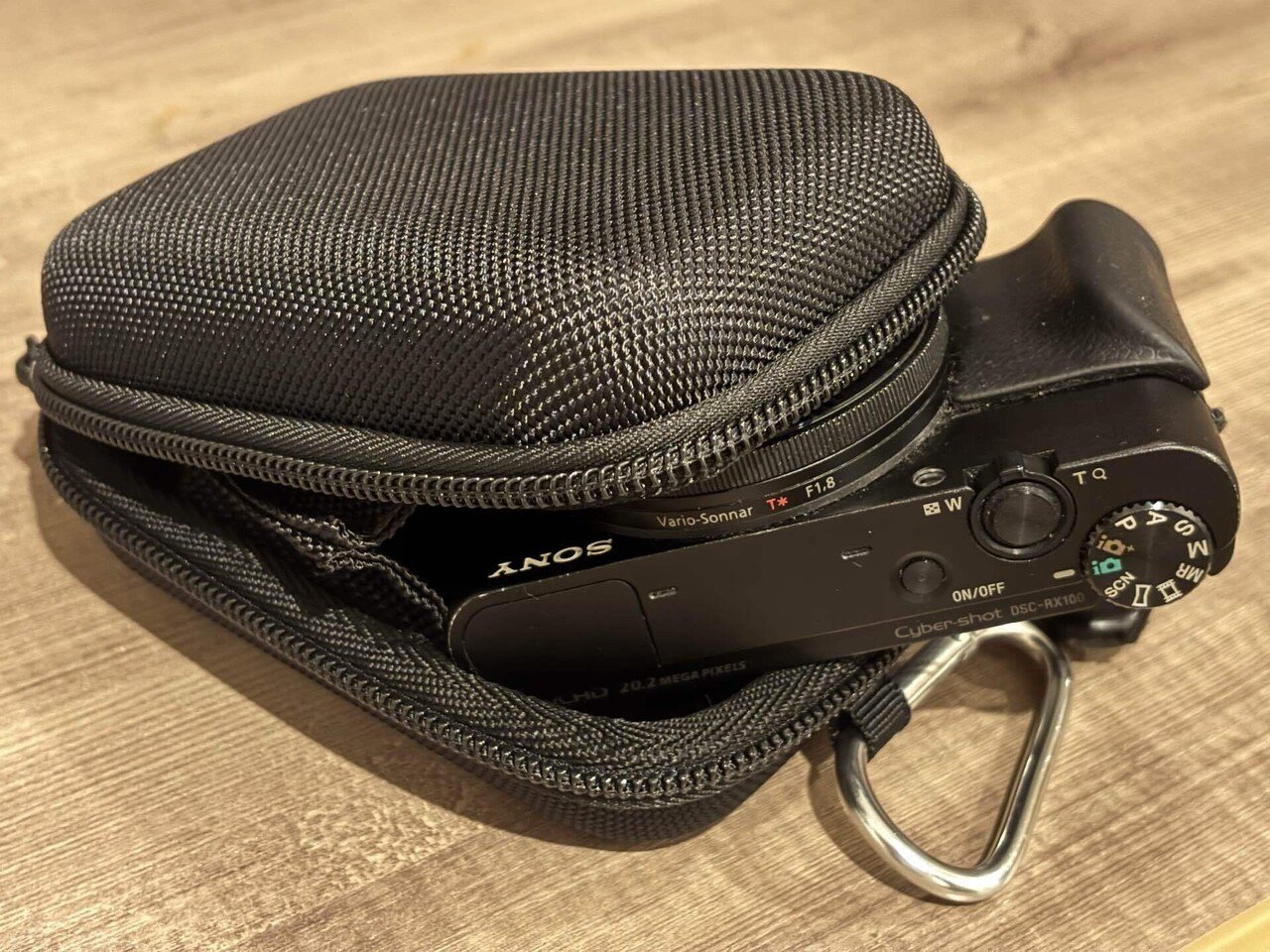 RX100（初代）の修理代が、まさかの…｜🅣ⓄⓀⓎⓄ Ⓢ🅣ⓇⒺⒺ🅣 🄿🄸🅇