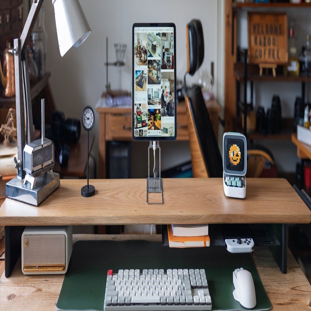 帰りたくなるデスク」の完成。WORLD GADGETSのホワイトオーク・デスク