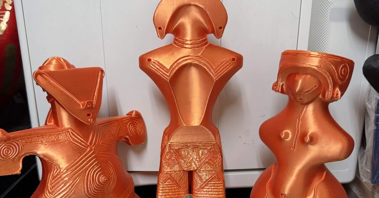 3Dプリンタで作った「縄文のビーナス」「仮面の女神」「縄文の女神 