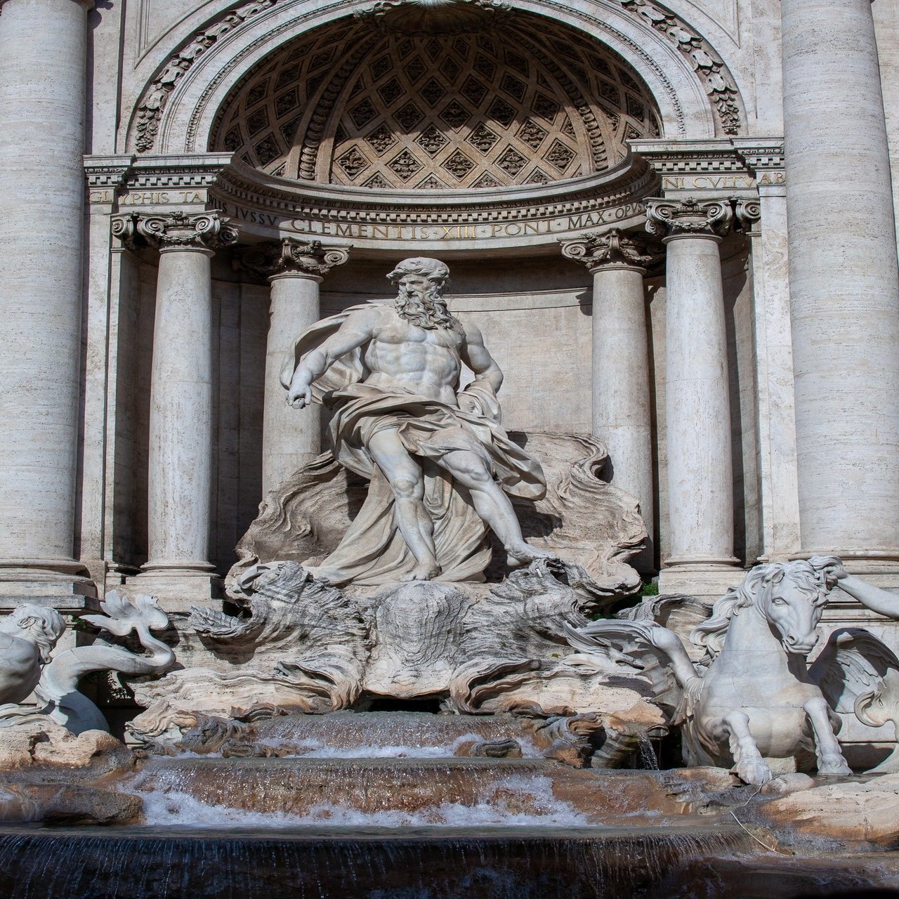 ローマの「トレビの泉」｜Zenpaku