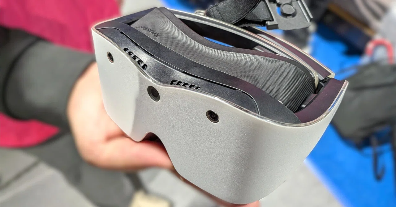 【VketReal】シャープのVRグラス「Xrostella VR1」を体験した感想|ことは しろ