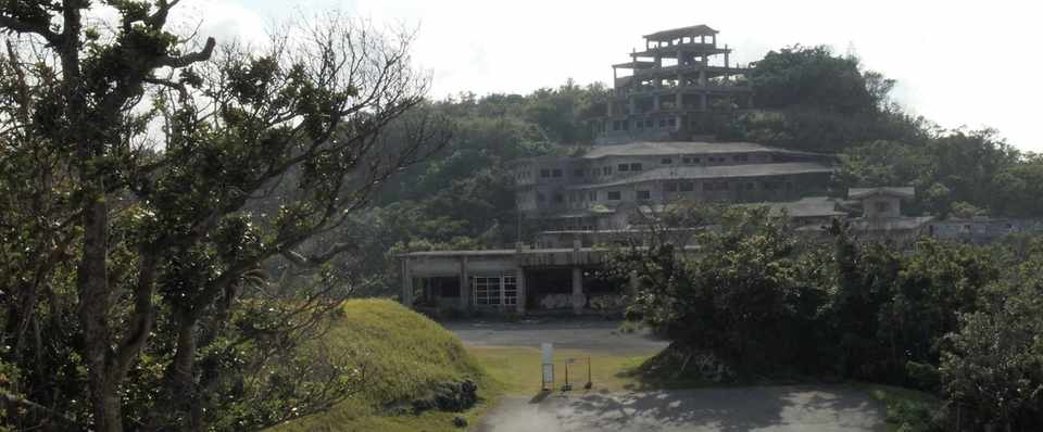 沖縄いち巨大で 沖縄いち有名で 沖縄いちお手軽な廃墟は中城に 中城高原ホテル Masoo Note
