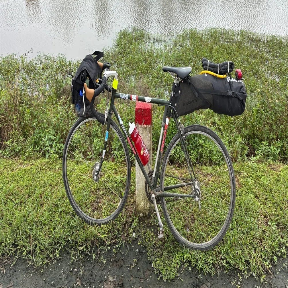 ベトナムを自転車横断 2｜Space Smoker