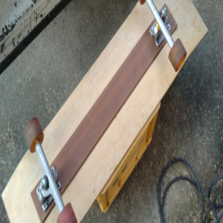 ダウンヒル用スケートボードを自作する｜おおゆ