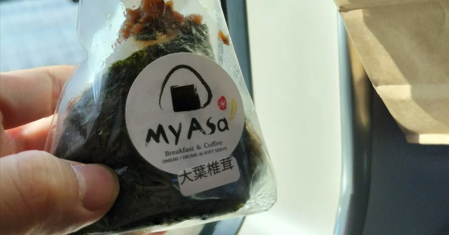 Roppongi for crispy nori, Soshigaya-Okura for moist nori｜玉田玉山