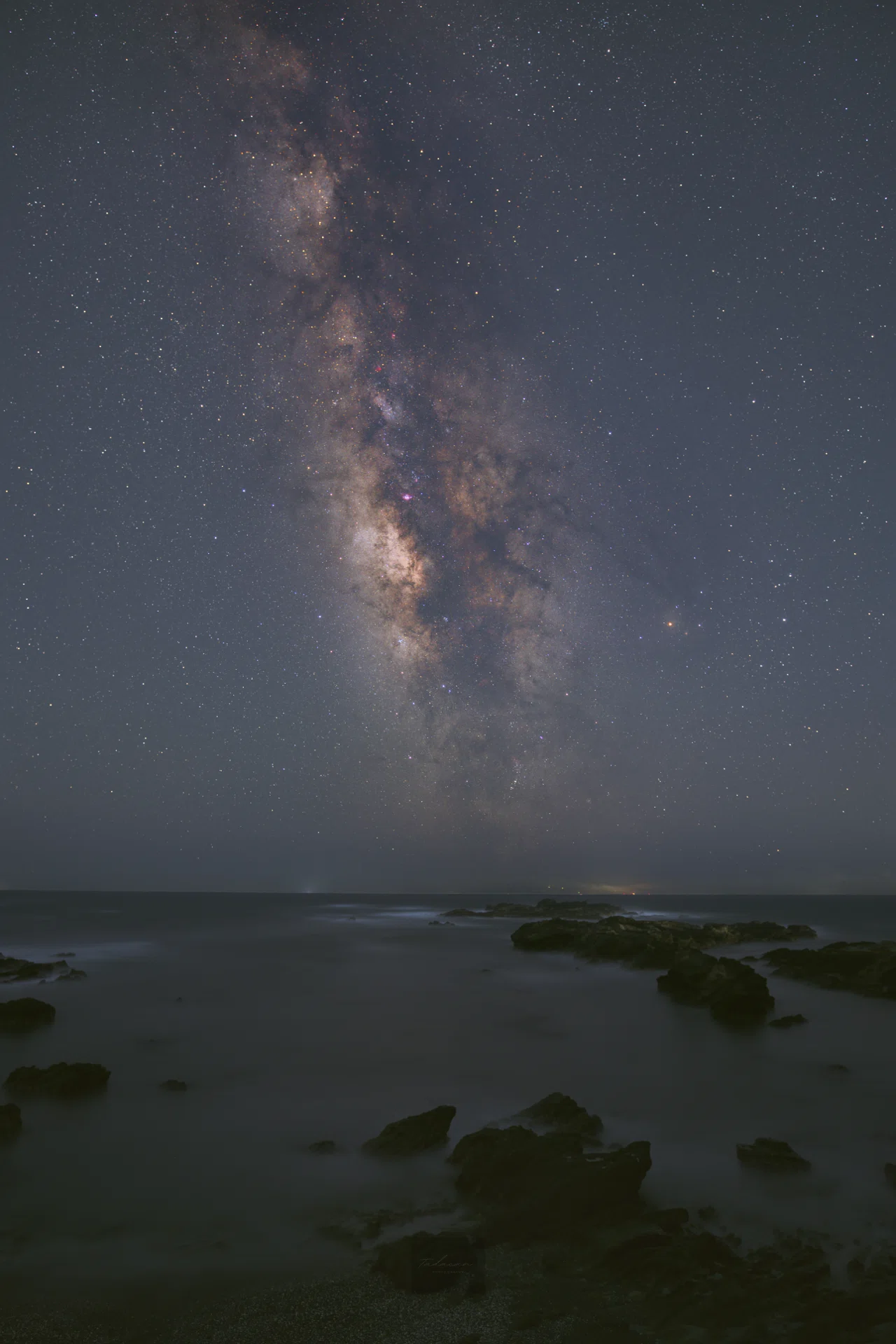 Xマウントの星景標準画角。換算20mmで切り取る星空世界｜FUJIFILM星景