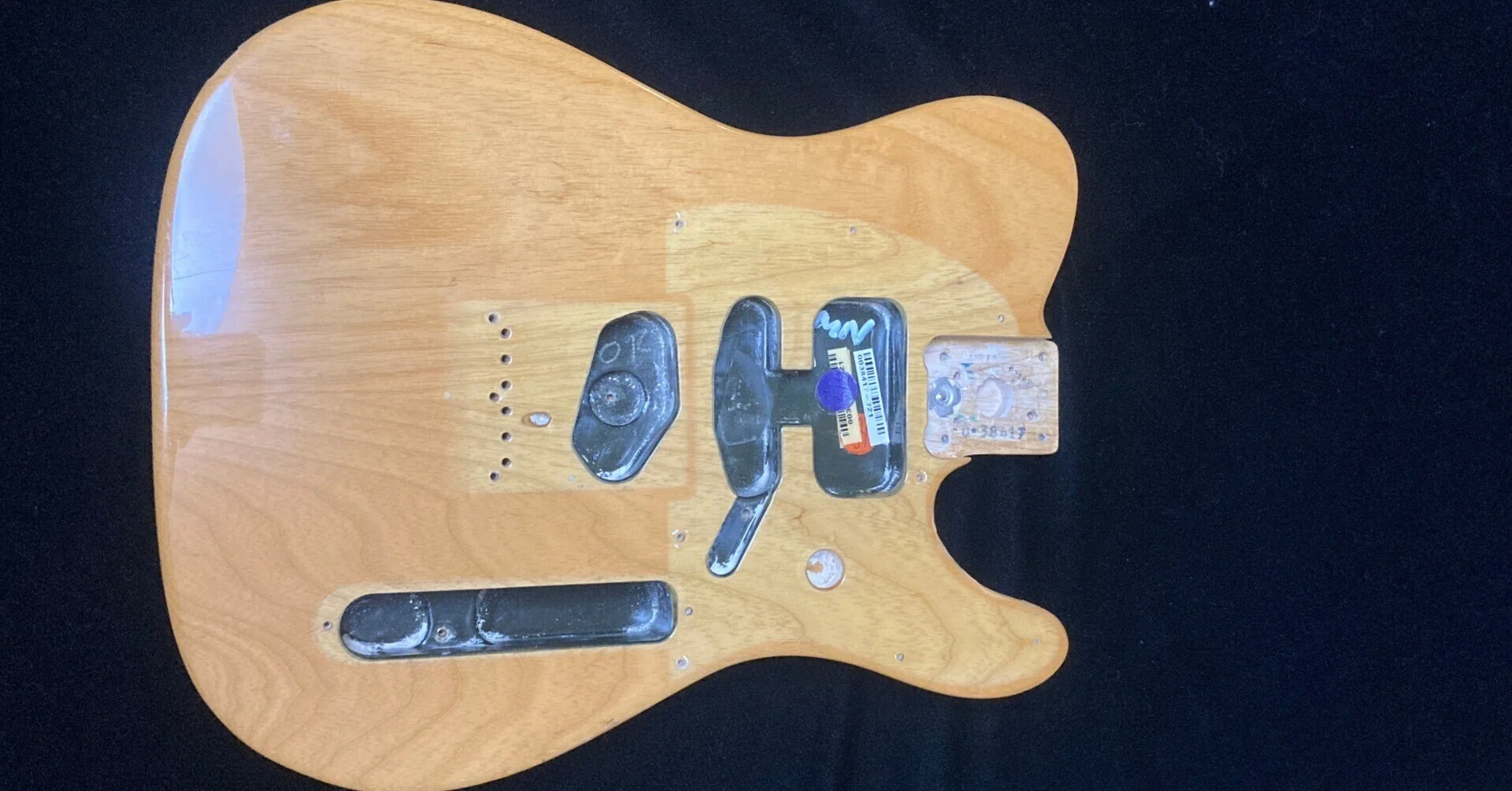 Telecaster「なんちゃってMalcolm」を作ろう～①ボディ総剥離編～ ｜Ryou