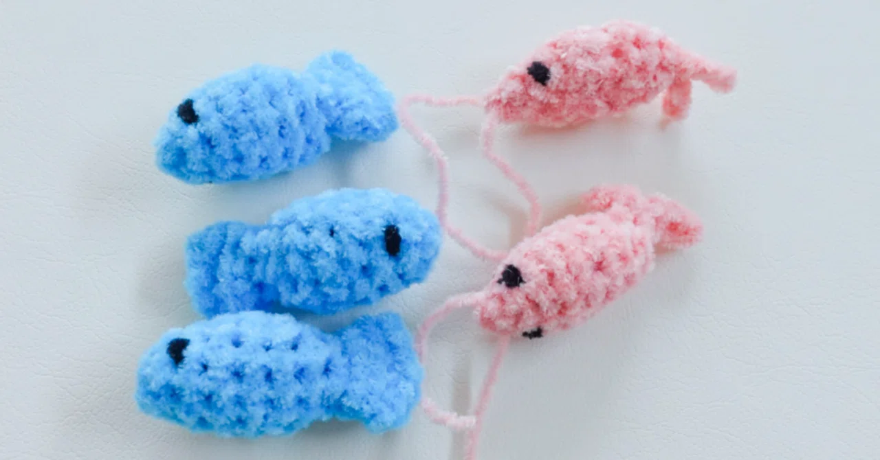 小魚、オキアミのあみぐるみを作りました｜LUMI crochet (るみ