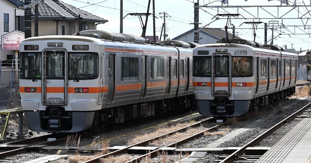 313系満喫！ in御殿場駅｜dento5000