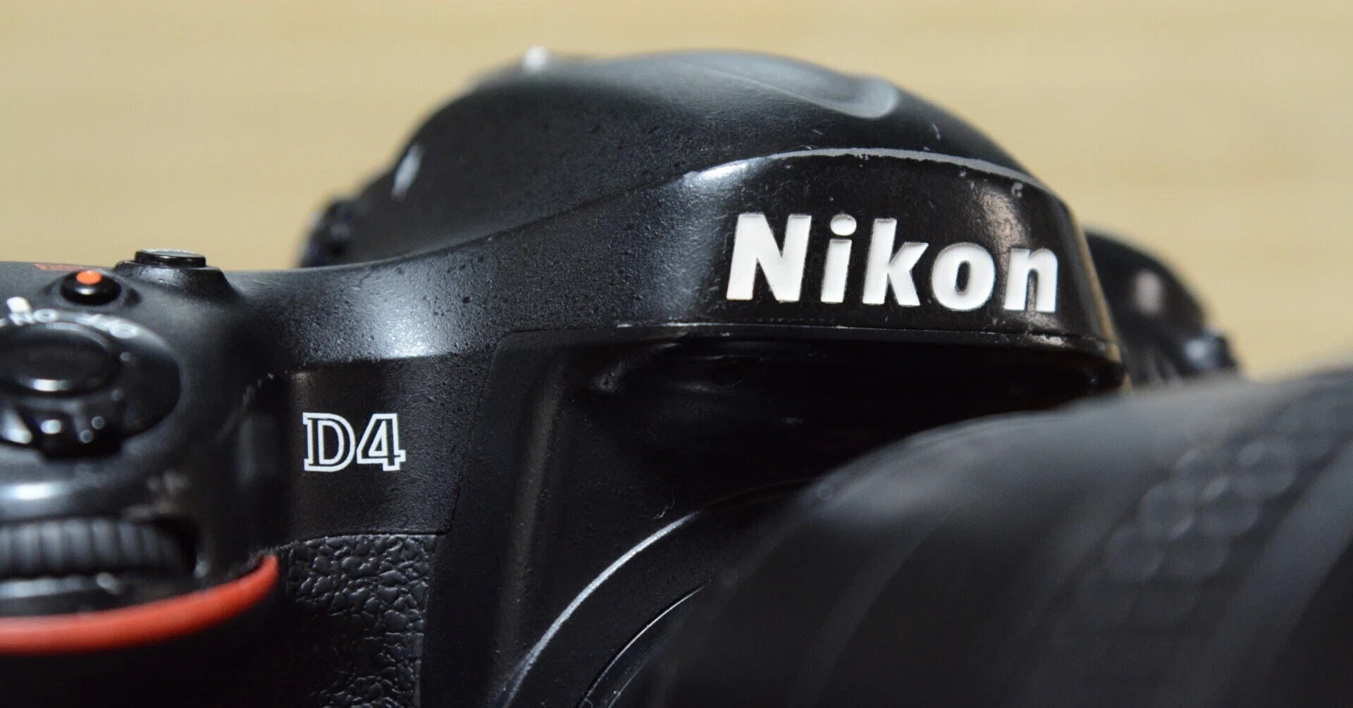 撮影を楽しくするカメラ Nikon D4|Nikoniko 撮影を楽しくするカメラ Nikon D4|Nikoniko
