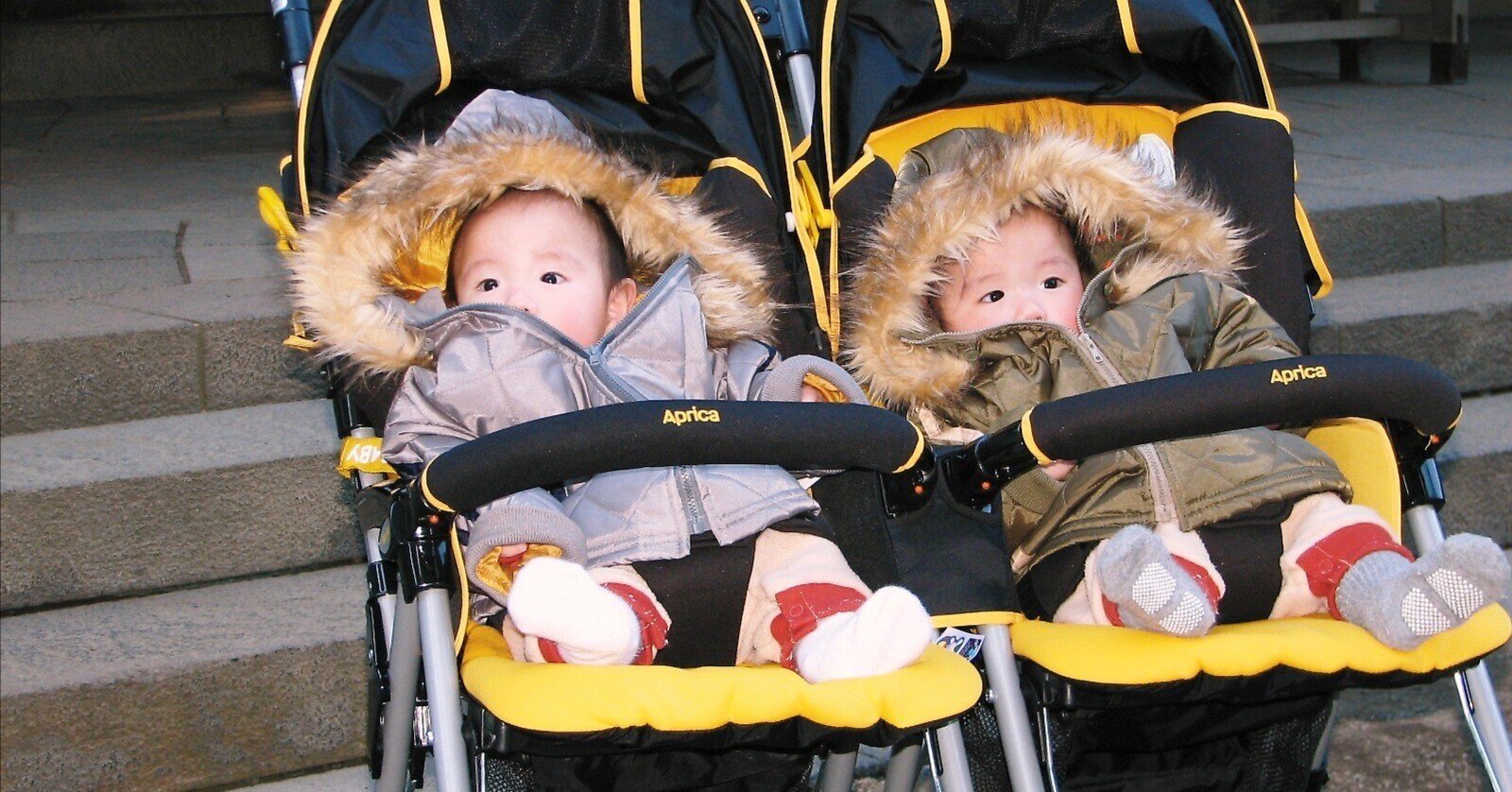 双子ベビーカー　2人乗りベビーカー　年子もOK 2人乗りベビーカー スマートライド 二人乗り バギー ベビーカー 双子