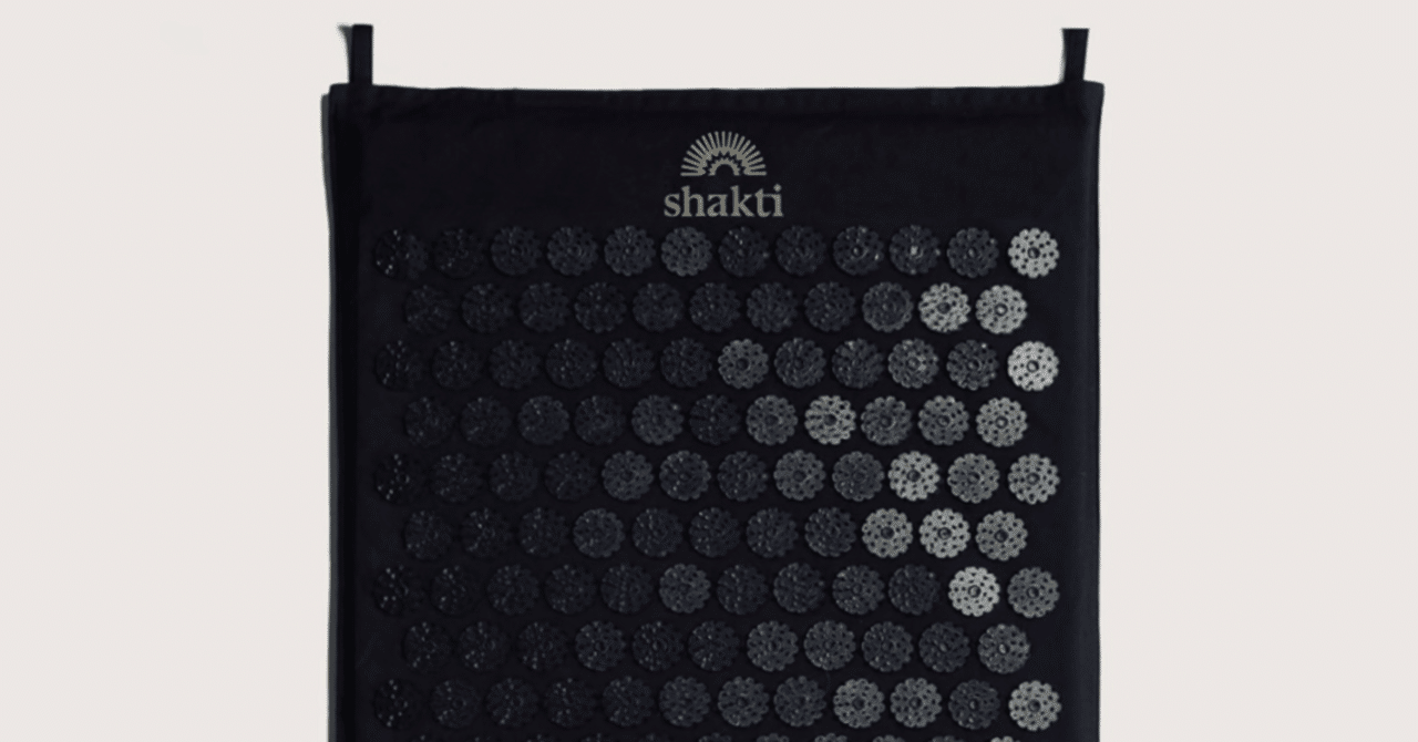 噂のシャクティマットをガチレビュー｜最初は拷問、10分後には爆睡｜M