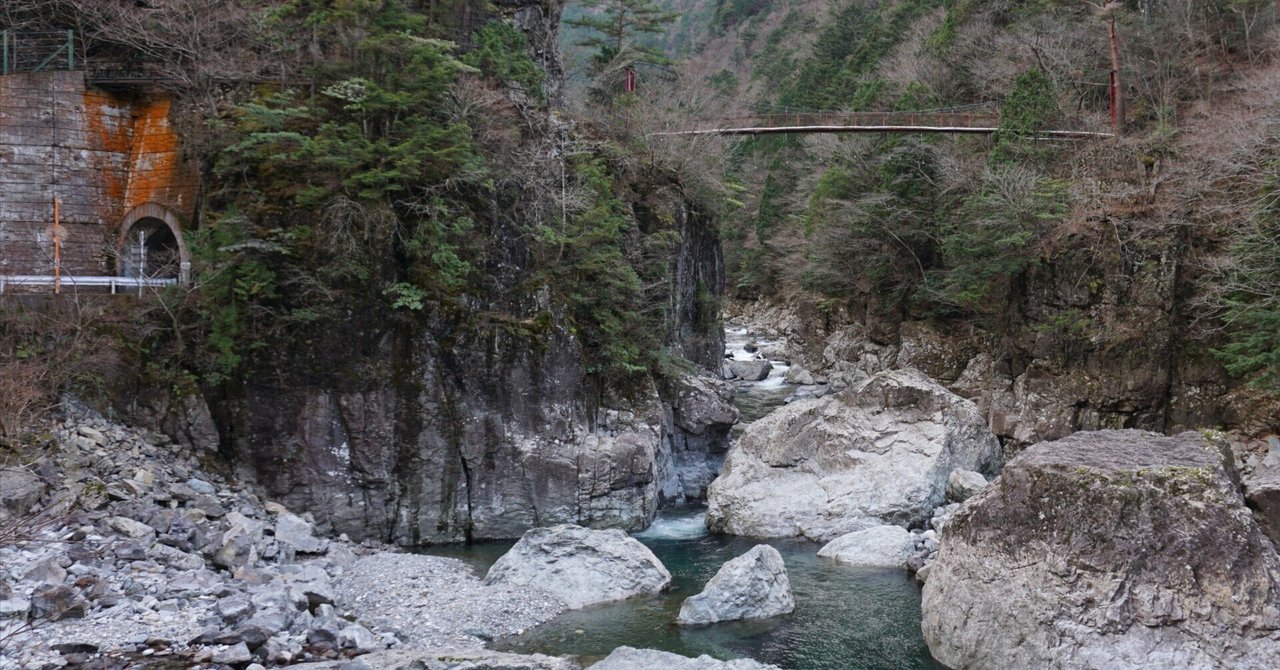 【奈良】エメラルドグリーンの河川〜天川村〜