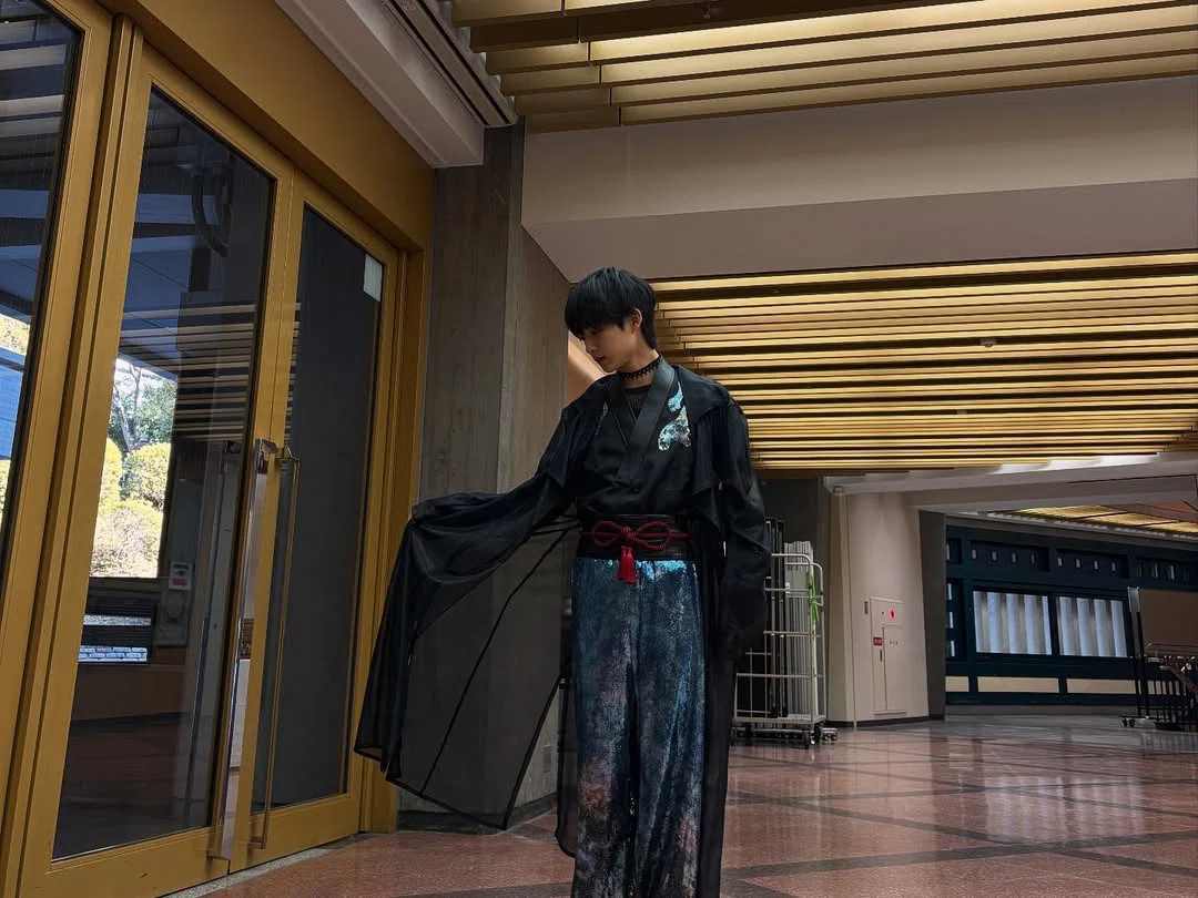 何もかも抱えたまま行くんだ｜💮