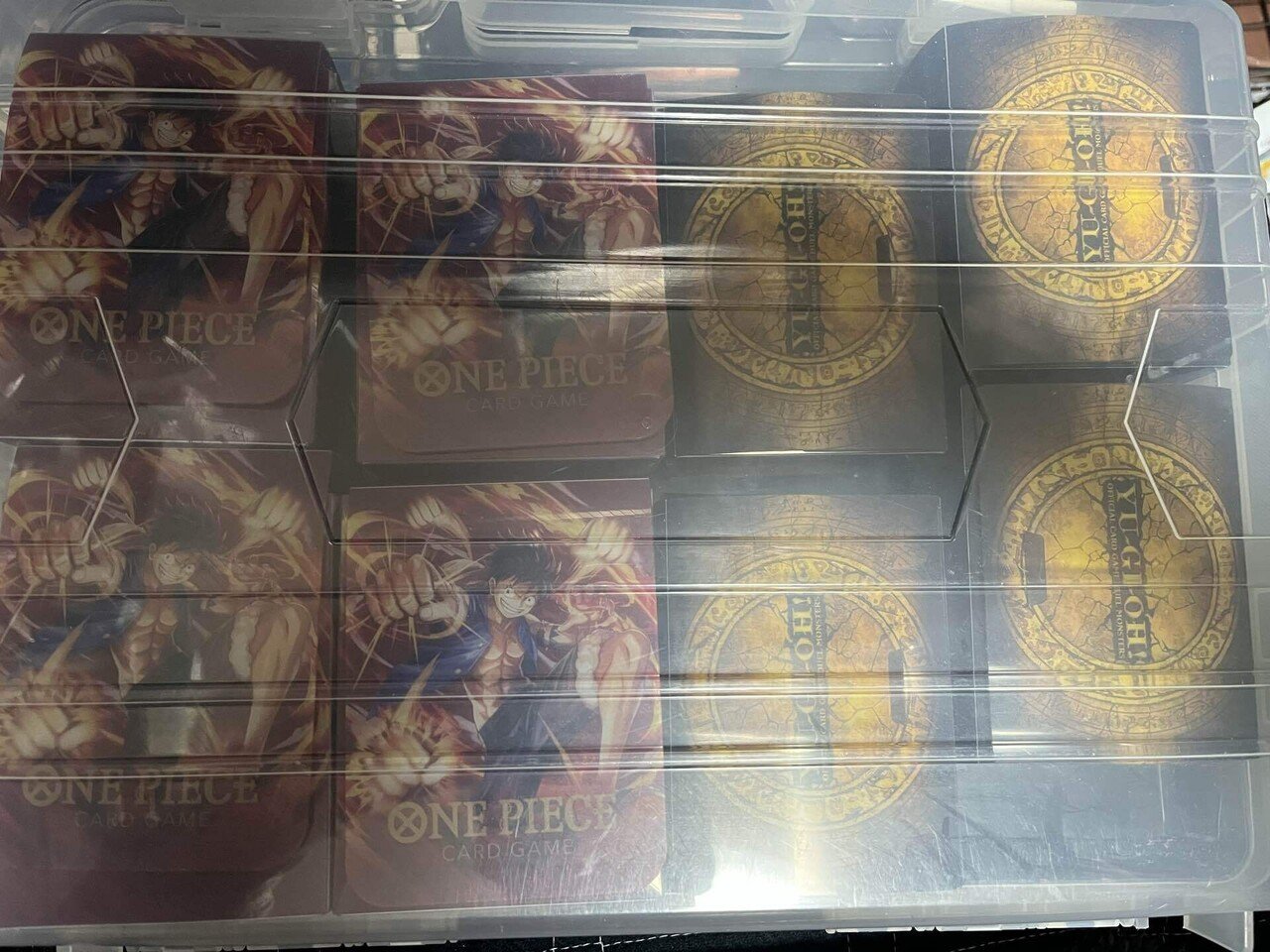 デッキケース＆プレイマットを外に持ち出す際の悩み｜オタク芳乃のnote