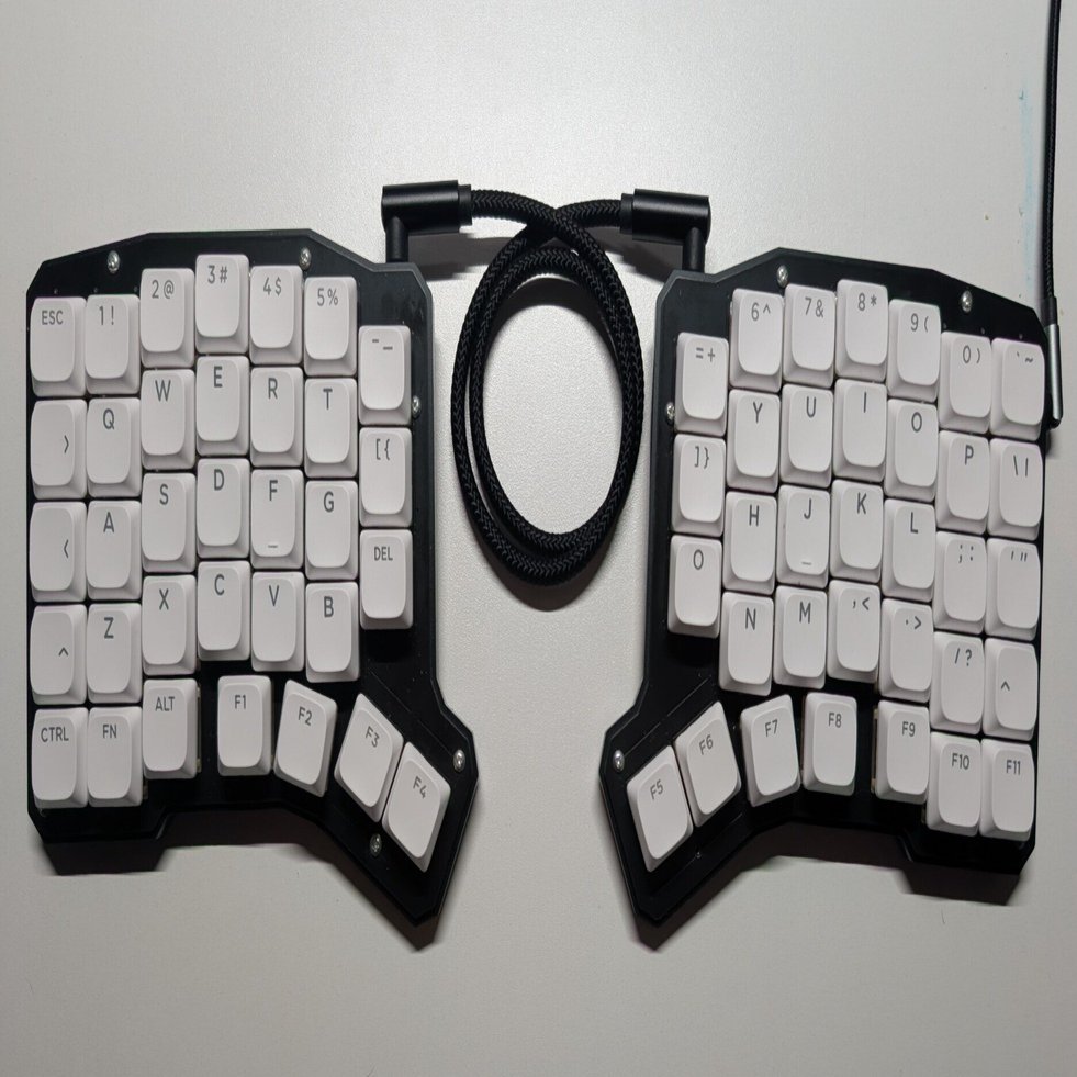 Ergo68をロープロ化して「脱リストレスト」！快適なデスク環境への道